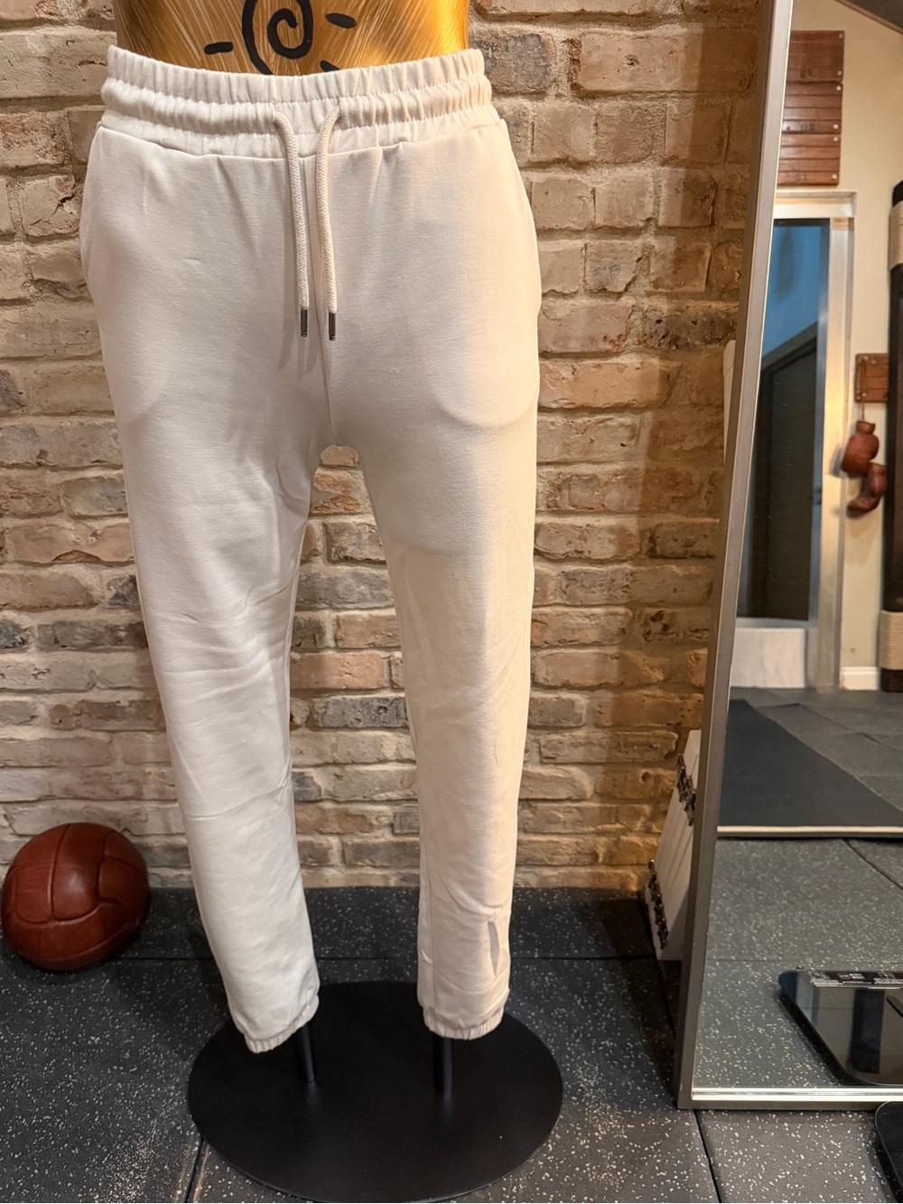 Women's Cream Jogger Pants with Elastic Waist xs